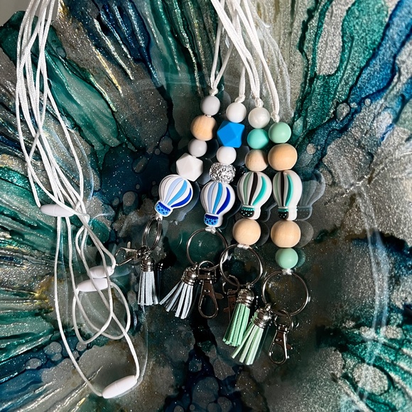 Air Balloon Lanyard - Picture 3 of 5